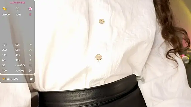 SudieNatera online show from 12/05/25, 05:38