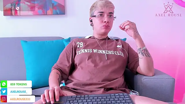 AxelRouse3 online show from 02/04/26, 06:14