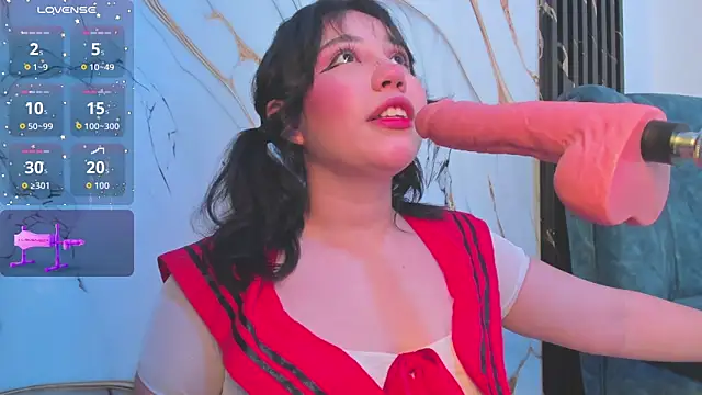 emy eviee online show from 11/21/25, 05:11