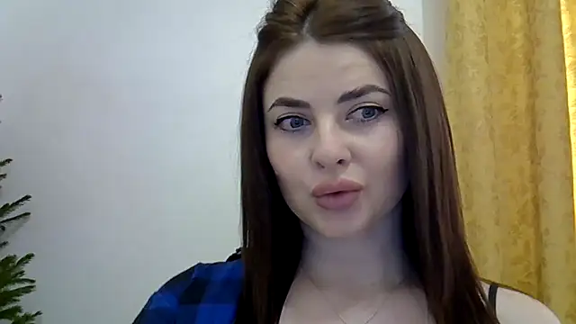 Darkroseq online show from 11/30/25, 09:24