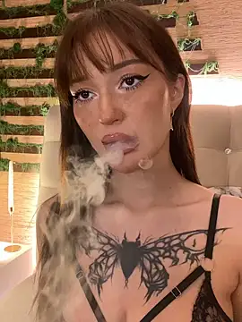 AlishaRuby online show from 04/21/26, 08:20