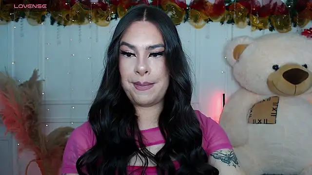 Nicol ricci  online show from 12/04/25, 01:42