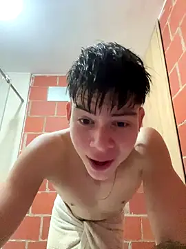 Handsome boys69 online show from 12/23/25, 04:21