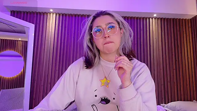 GabyRose9 online show from 03/15/26, 07:53