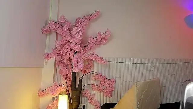 Nicole diaz7 online show from 12/01/25, 01:16