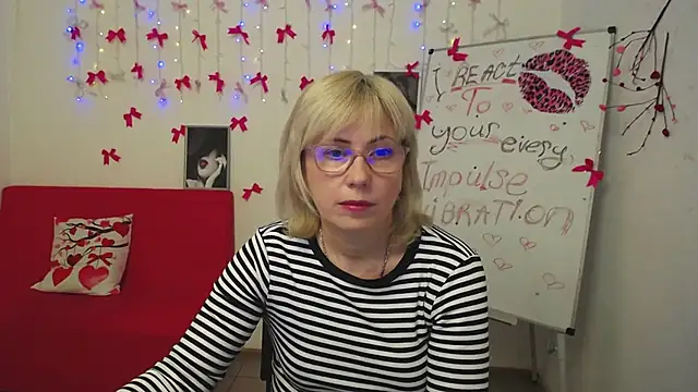 LaurenWishy online show from 03/10/26, 06:29