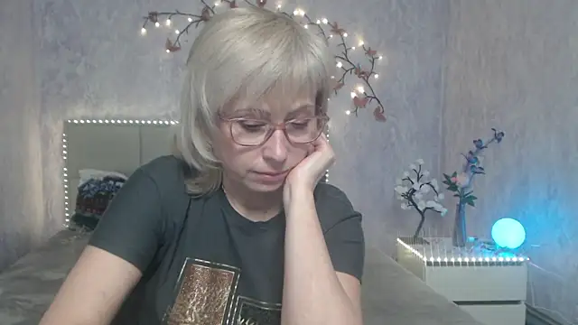 LaurenWishy online show from 03/13/26, 12:12