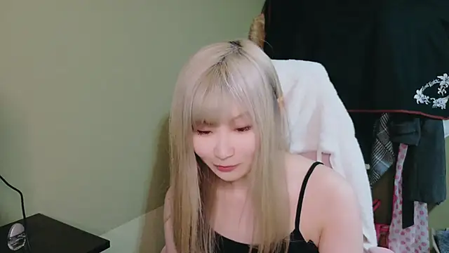 Snapshot of miyu0003 chatting on 02/02/26, 02:27 miyu0003 online show from 02/02/26, 02:27