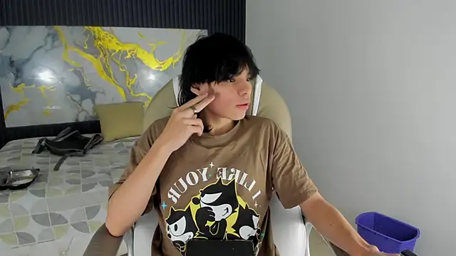 Sylasfrost online show from 12/01/25, 08:03