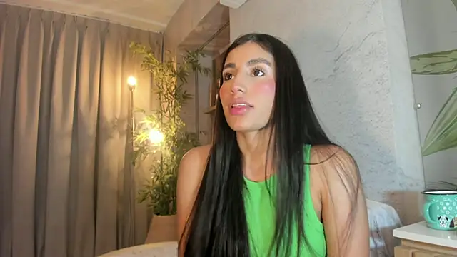 IsabelaStefano online show from 07/18/26, 03:44