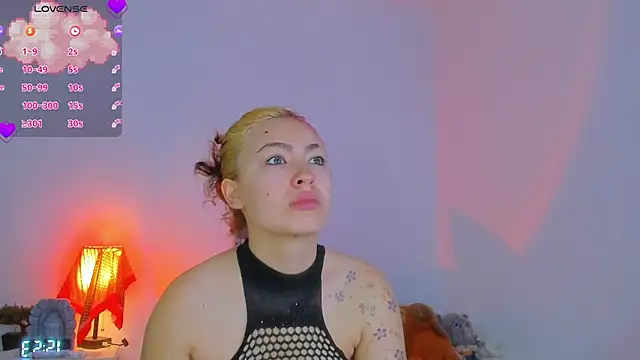 Snapshot of MarieTaylor_ chatting on 05/25/26, 07:31 MarieTaylor online show from 05/25/26, 07:31