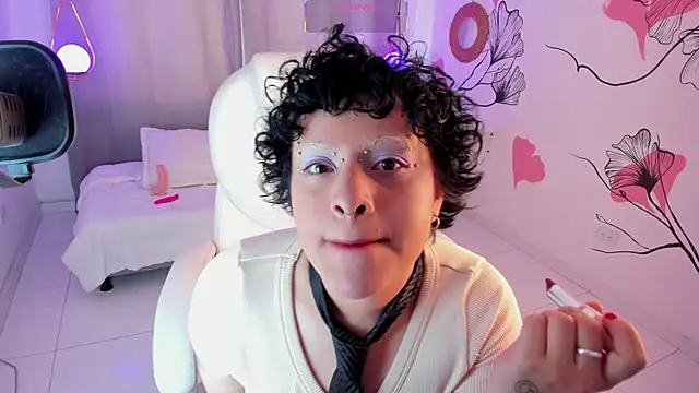 Alaska deluxe online show from 12/15/25, 08:46