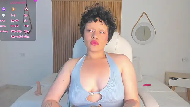 Alaska deluxe online show from 04/21/26, 02:51