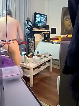 xelyber online show from 04/10/26, 10:25