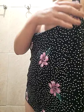 Bruninhahot86 online show from 11/19/25, 06:35