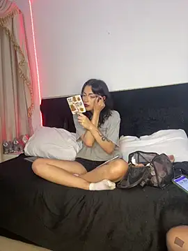 Alice Dark21 online show from 11/27/25, 03:52