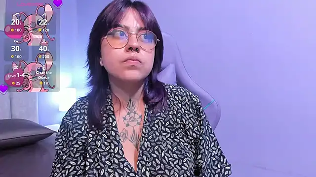 Iam kuromi online show from 11/20/25, 03:18