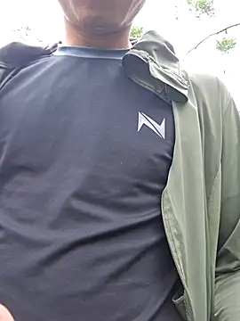 huykkk99 online show from 03/09/26, 02:04