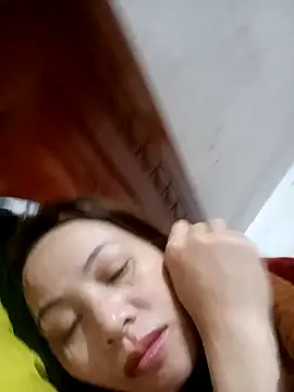 Snapshot of Stella-456 chatting on 11/21/25, 11:58 Stella-456 online show from 11/21/25, 11:58