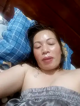 Snapshot of Stella-456 chatting on 03/16/26, 05:55 Stella-456 online show from 03/16/26, 05:55