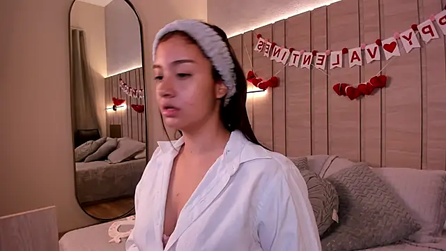 Zoe Mendez online show from 02/14/26, 12:13