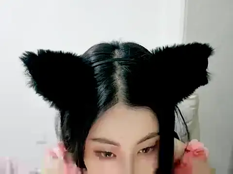 XIAOFENG-2025 online show from 11/24/25, 08:14