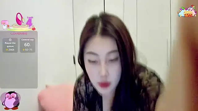 XIAOFENG-2025 online show from 12/03/25, 12:29