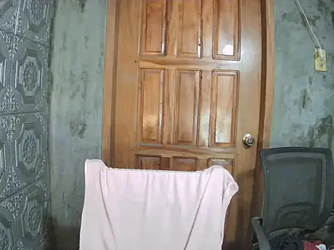 asian reyanxxx online show from 04/24/26, 09:23