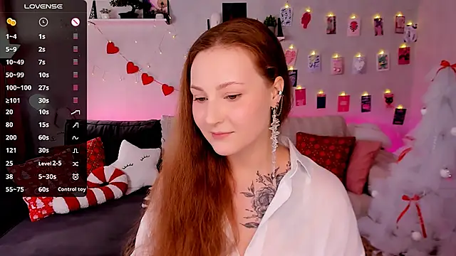 velvet cherry  online show from 12/20/25, 08:54