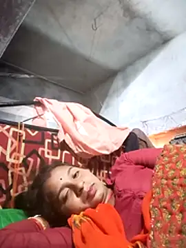 Hot erion online show from 12/01/25, 11:54