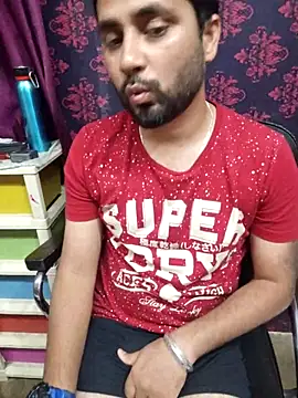 Cute Lucky online show from 04/21/26, 10:10