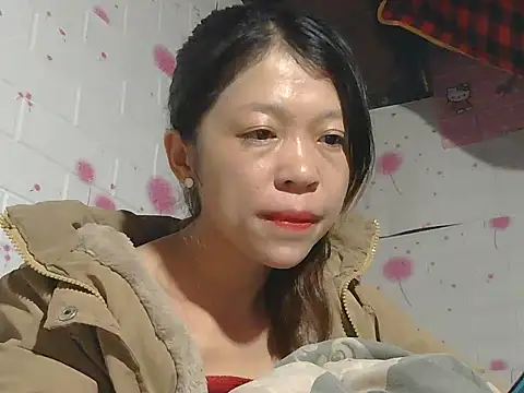 Snapshot of Kim_mon chatting on 11/28/25, 12:46 Kim mon online show from 11/28/25, 12:46