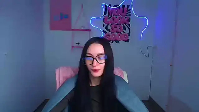 Stella XO online show from 02/18/26, 06:20