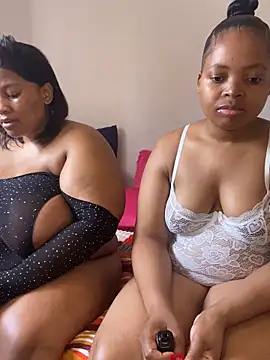 CamilaXXX20 online show from 11/21/25, 11:42