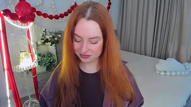 AirySilhouette online show from 05/27/26, 04:09