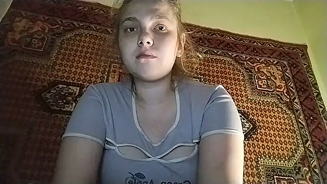 KikiBang online show from 04/21/26, 06:44