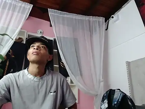 crissex3 online show from 03/09/26, 01:15