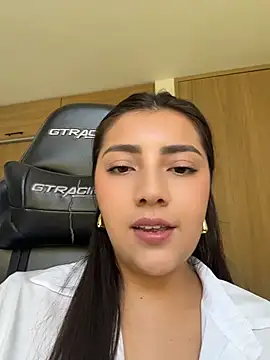 Sammyy torres online show from 04/12/26, 06:02