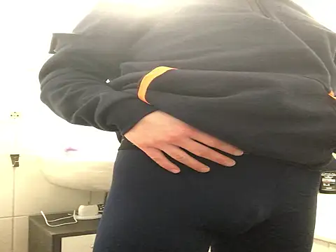 Spielzeugtwink online show from 12/17/25, 10:05