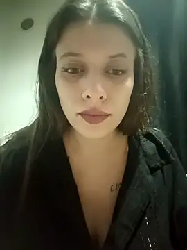 Snapshot of DevinAras chatting on 11/28/25, 12:57 DevinAras online show from 11/28/25, 12:57