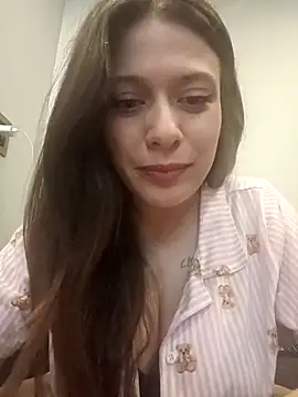 Snapshot of DevinAras chatting on 03/22/26, 12:36 DevinAras online show from 03/22/26, 12:36