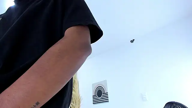 DamianAndMAximoo online show from 11/25/25, 12:16