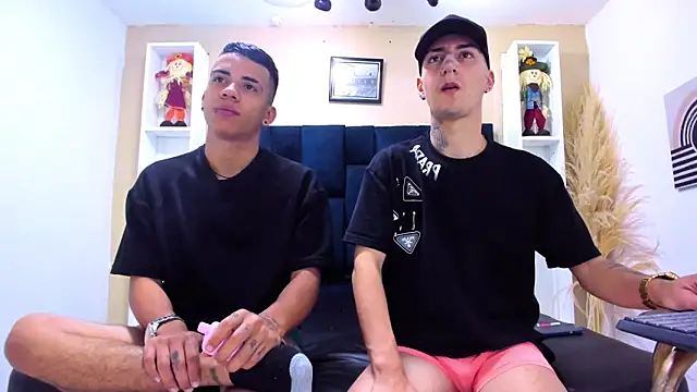 DamianAndMAximoo online show from 12/02/25, 11:59