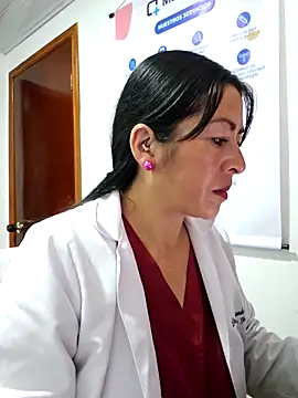 JustSamantha  online show from 04/13/26, 11:16