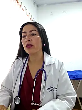 JustSamantha  online show from 04/20/26, 11:35