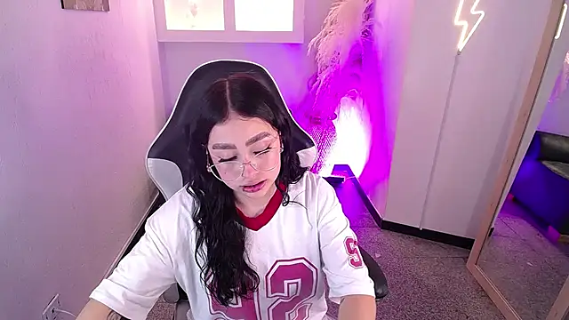 vallolett online show from 02/04/26, 07:53