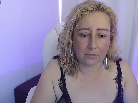 Perla 2026 online show from 11/20/25, 05:01