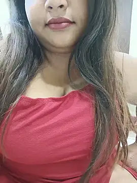 Snapshot of mamtha-tamil chatting on 06/18/26, 10:41 mamtha-tamil online show from 06/18/26, 10:41
