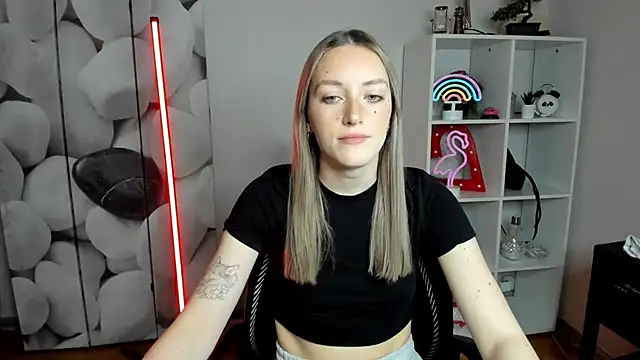 EvelynBlond online show from 01/07/26, 01:24