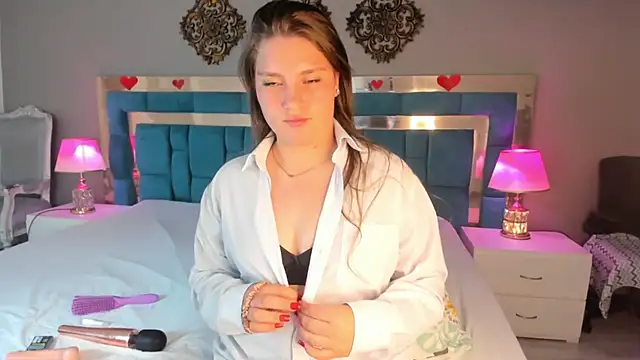 LiiaVelvet online show from 03/27/26, 09:10